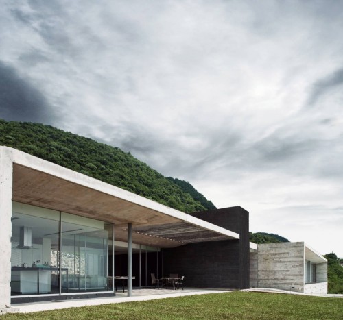 minimalarchitecture:  Widescreen House / RZERO 