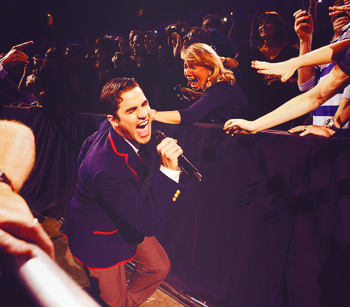 blaineiscrying: #i’m that lady