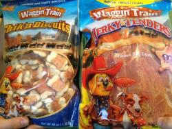 cloacakiss:  aruarian-dance:  friedegbert:  secret-soup:  sarahfu:  medicationmambo:  peepchick101:  bankston:  DANGEROUS DOG TREATS! Ok everyone…THESE are among the chicken treats responsible for killing dogs or making them seriously ill. Vets everywhere