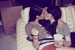 lipsticklesbians.tumblr.com post 20583135137