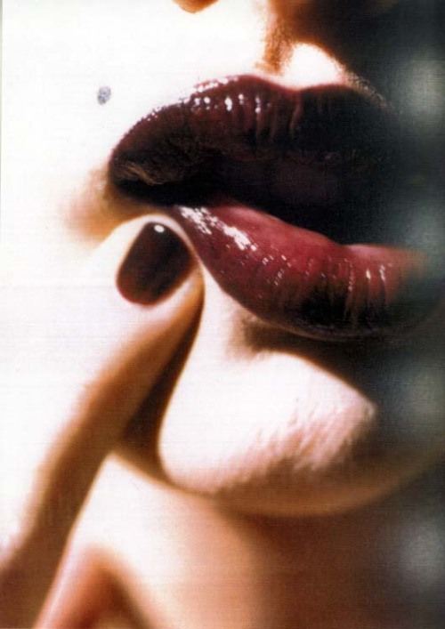 showstudio:Image used as reference and research by Nick Knight for Lancome.