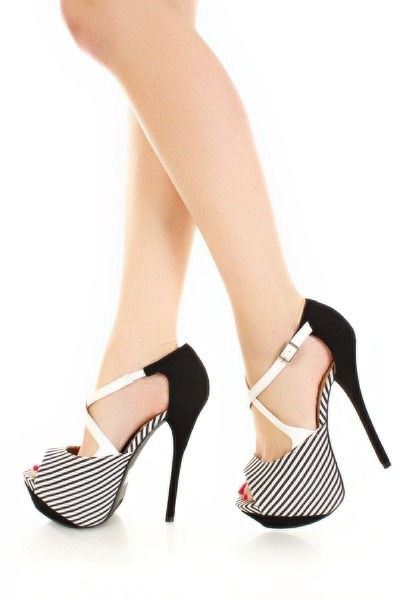 geekpinata:  Black & White Striped Peep Toe Platform Heels I love these shoes. I would probably fall flat on my face if I tried to wear them though. They come in red and green too.    These shoes please. ♥
