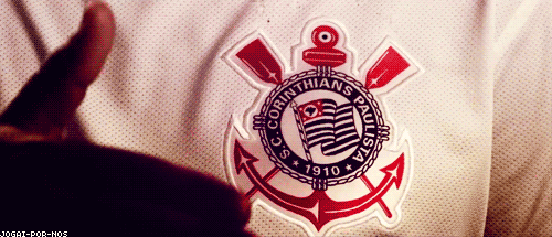 eusoucorinthianspaulista:  A torcida pode ser impedida de entrar no estádio, mais não pode ser impedida de gritar sempre pelo nosso Corinthians.E a cada vitória e a cada derrota de onde estiver os 30 milhões de maloqueiros vão gritar: “Eu nunca