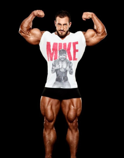 Deadlifts-And-Derrida:  Drwannabe:  Antoine Vaillant  Muscle Sex God. Sex Muscle