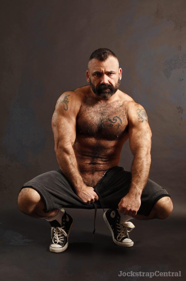 guysthatgetmehard:  patrick/gray shorts 01