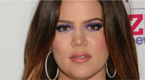 Khloe Blasts PETA
Khloe Kardashian has been an active supporter of PETA in the past, but since finding out that her sister’s flour bomber has ties to the organization, she’s decided to cut them off.
Read her open letter at SincerelyABitch.com!!