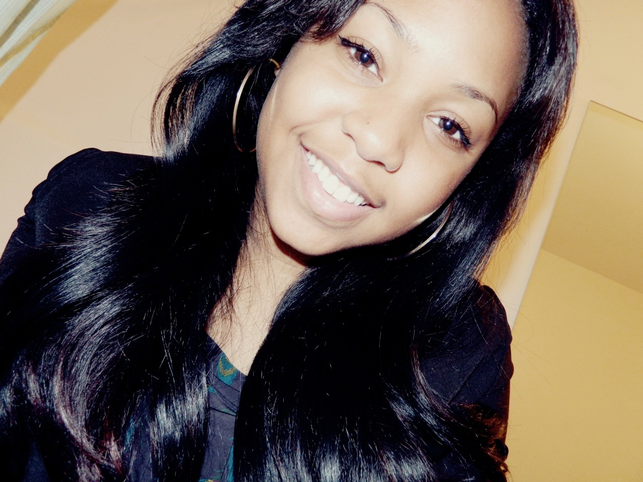 blackgirlsrpretty2:  http://thereallchelsea.tumblr.com/ 