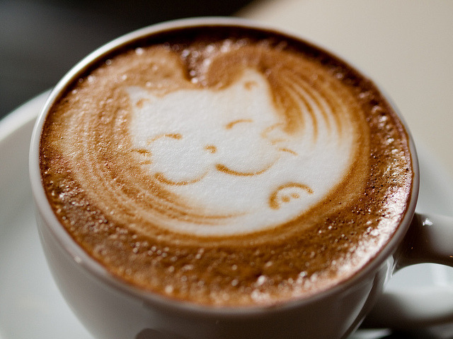 toolatehoney:  latte art by mloge on Flickr. 