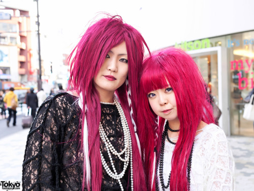 Cool Japanese visual kei girls on the street in Harajuku yesterday.