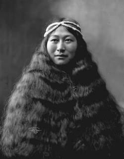 maybeedmonton:  Inuit woman, Nowadluk, (also known as Nora) with long/loose hair, Nome (?), Alaska. Date: 1903. 