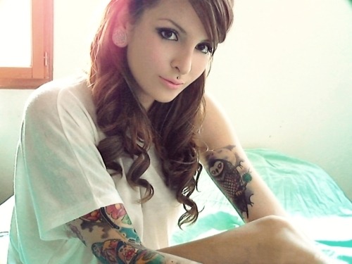 piercingsanddelilah:  Most beautiful girl I ever laid my eyes on 