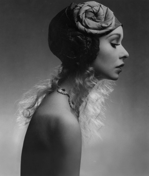 thegothcat:  Maudie James by Clive Arrowsmith ~ Vogue UK ~ 1970 