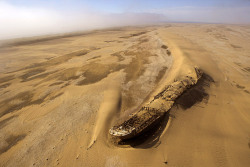 itsanthonygrey:  .  I kind of have a thing for skeletal ships stranded in deserts&hellip; I wonder where this is. Maybe the Aral sea&hellip;