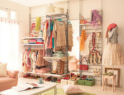 this is what my wardrobe should look like, just more in it:]