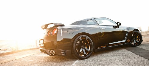 no-see-kay:  Nissan Skyline GT-R 