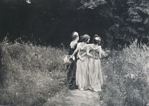 turnofthecentury:Au Jardin Fleuri ,1899 by Constant Puyo