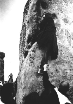 Stonehenge summer solstice 2001.