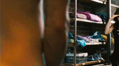 lomsome:  nakedcelebrity:  Channing tatum  It looks like he is squeezing his buns