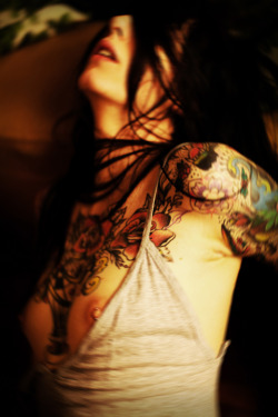 ohmygodbeautifulbitches:  Ilaria Pozzi 
