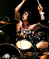  Reasons to love Avenged Sevenfold » Them always make perfect live performances