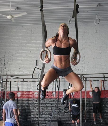 Front squat crossfit girls