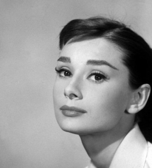 audreyandmarilyn: Audrey Hepburn, 1956.