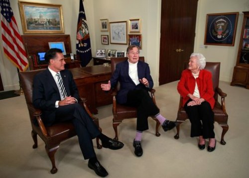 thewackydeli:
“ From NBC News: “I do think it’s time for the party to get behind Governor Romney,” Bush said today, his legs crossed to reveal sharp-looking lavender socks.
Greaaat. Now even octogenarian ex-presidents are more stylish than I...