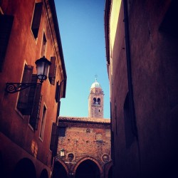 Chiesa di San Francesco #italy #igerspadova #polworld  (Scattata con Instagram presso Cinema Excelsior)