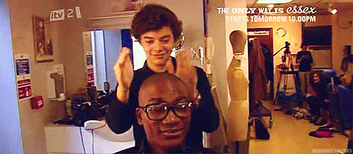 1ders-of-the-world:  thecheshire-king:  youwantaspringrollbebz:  Harry being stupid since forever. lol  his hair tho, its so funny to me   omg Harry’s hair is a lil fuzz ball :’) 