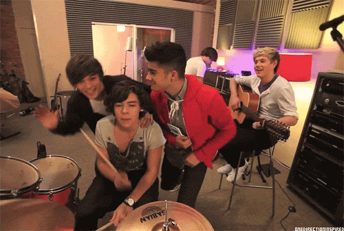 Lets see how many notes this can get before One Direction's second birthday on July
