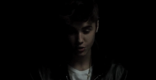 Bieber esta tan cojible últimamente.