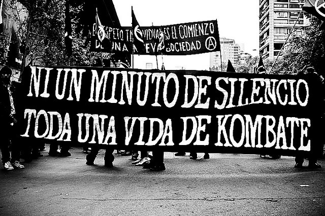 Silencio, que estamos en democracia.-