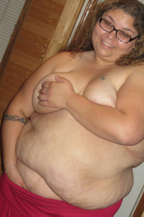 whatistrueforme:  I’m getting more bold….perhaps too bold? Slowly…I’m becoming comfortable in my own skin…. Some may not like it…but I could give a fuck….because I’m absolutely in LOVE with myself! 