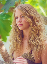 jenniferlawrencedaily:  I’d rather look a little chubby on camera and look like