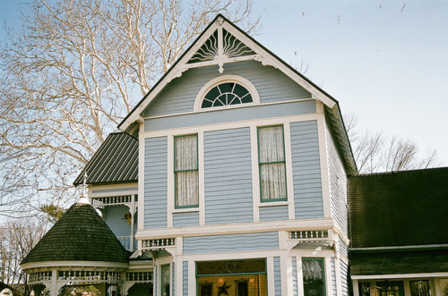 I want to live in a house like this one day!