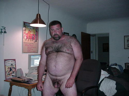 fhabhotdamncobs: countrybears174: txjeminem: bigtruckbehr: Yum Bearfection I’ve always thought he