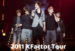 9-kidneys-12-nipples:  onedirectionsexxgods:  Things that can happen in One Year. Xfactor Tour - KCA’s  It looks like Lou peed his pants in the first one. 