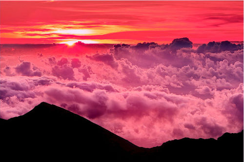 stunningsurroundings:  Sunrise Haleakala [Edited] (Original by ~ Floydian ~)