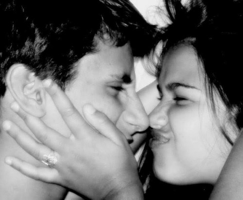 id-come-for-you1:  Aiiin, te amo tanto, môzi.  