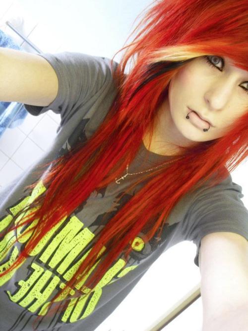 scenequeensandfashionbaby:  so if you haven’t noticed I have a thing for red hair.