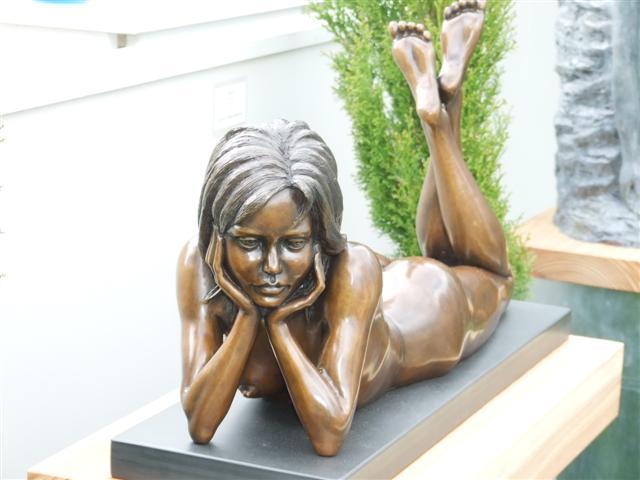 w2mymoonworld:  The Sculpture Collective Angela Farquharson and Martin Duffy More