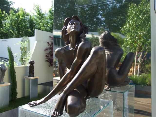 w2mymoonworld:  The Sculpture Collective Angela Farquharson and Martin Duffy More