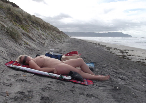 expatnaturistsnz-blog: Waihi Beach