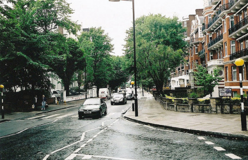 13neighbors:Abbey Road, London by jivedanson on Flickr.