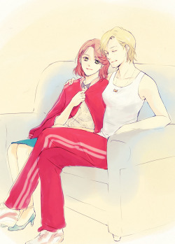 keep-frozen:  Sharing tracksuit. 