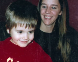 justinbieberargentinaoficial:  Ella es la persona que lucho por crecer como la mejor madre, por darle lo mejor y lo que pudo a su hijo, por acompañarlo a seguir su sueño y por no abandonarlo cuando no supo como mantener su embarazo HAPPY BIRTHDAY PATTIE