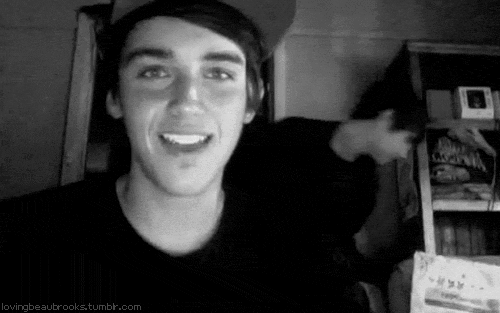 sum-mer-vibes:  sum-mer-vibes Beau i love you, ah your amazing! <3 