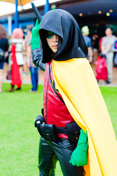 nothingbutcosplay:Cosfest X.2 - Damian Wayne Robin by ~KYQ