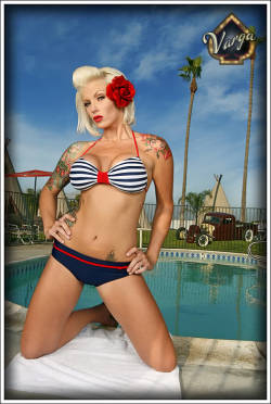 bridgetblonde:  pin-up flashback :)