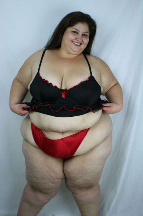 XXX ssbbw-bbw:  Model: Taffy SSBBW :) photo